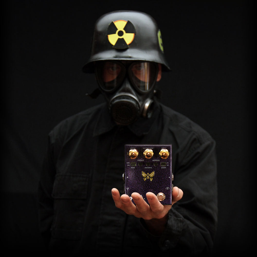 DYNAMORPH® - envelope-controlled harmonic generator fuzz
